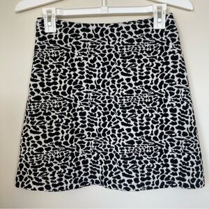 & Other Stories Stretch Knit Size Zip White Leopard Print Mini Skirt